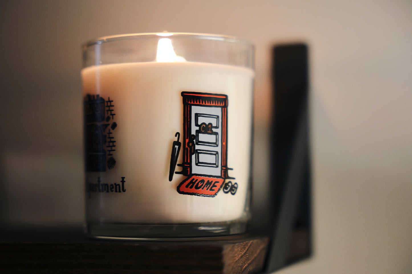 2025 JJ Flowers Tour - Chicago Apartment 10oz Candle