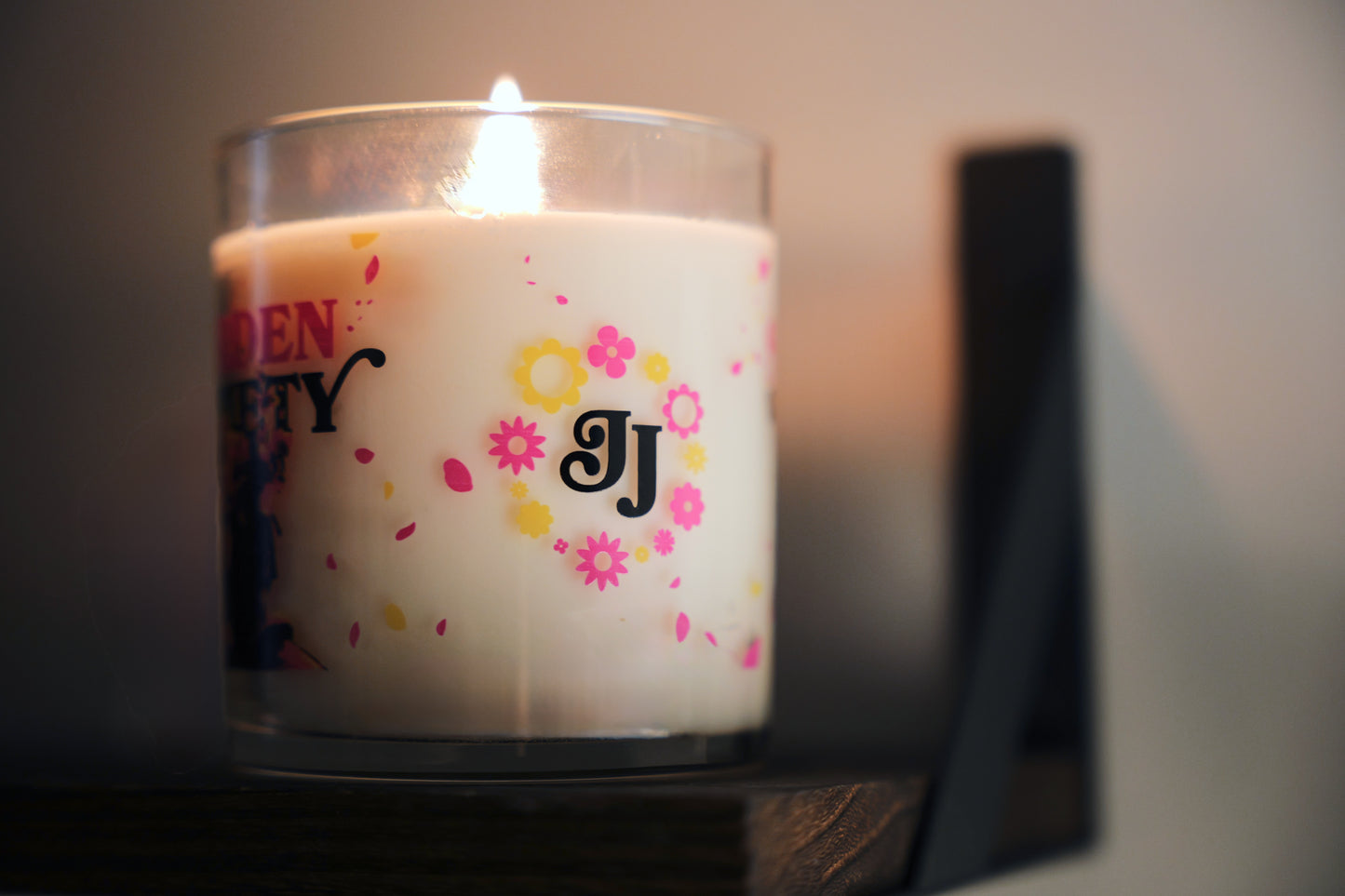 2025 JJ Flowers Tour - Garden Variety 10oz Candle